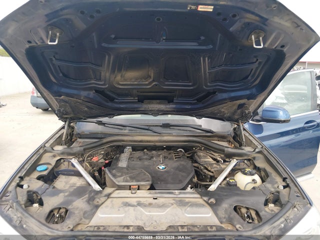 5UXTR7C51KLF37305 BMW X3 Sdrive30i