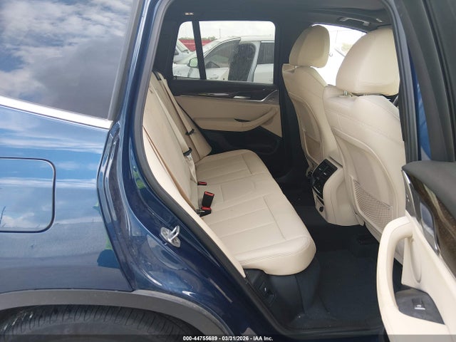 5UXTR7C51KLF37305 BMW X3 Sdrive30i