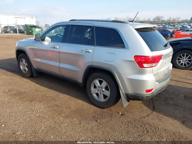 2011 JEEP GRAND CHEROKEE 1J4RR4GG1BC512756 Photo 2