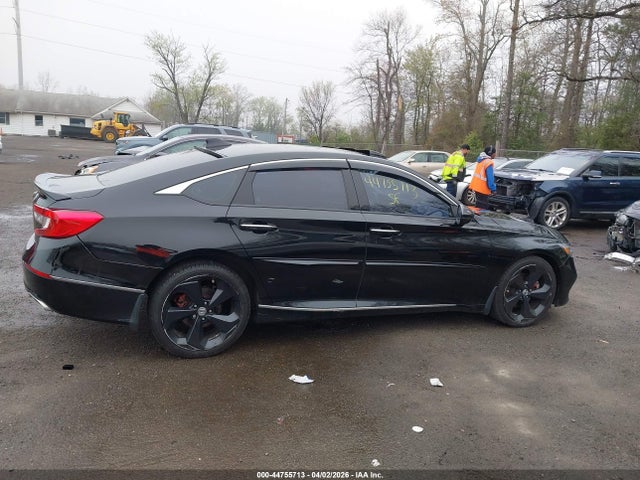 Продажа на аукционе авто 2018 Honda Accord Touring, vin: 1HGCV1F94JA175276, номер лота: 44755713