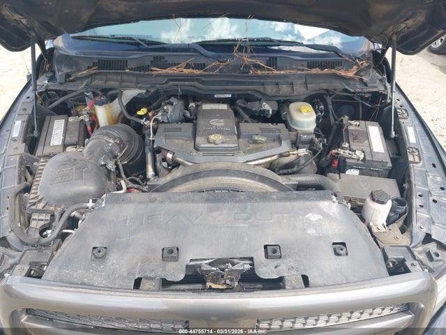 44755714 :رقم المزاد ، 3C63RPGL3JG158865 vin ، 2018 Ram 3500 Tradesman  4x2 8' Box مزاد بيع