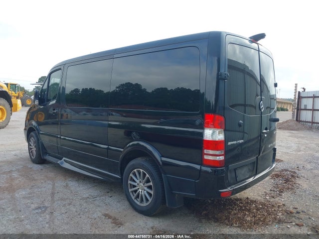 2017 MERCEDES-BENZ SPRINTER 2500 WDAPE7CD6HP412890 Photo 2
