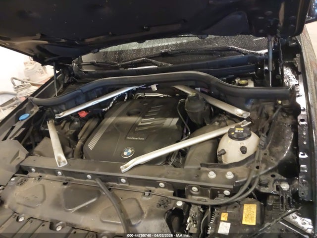 44755740 :رقم المزاد ، 5UXCR6C01N9J40240 vin ، 2022 Bmw X5 Xdrive40i مزاد بيع