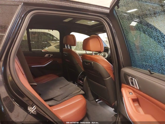 44755740 :رقم المزاد ، 5UXCR6C01N9J40240 vin ، 2022 Bmw X5 Xdrive40i مزاد بيع