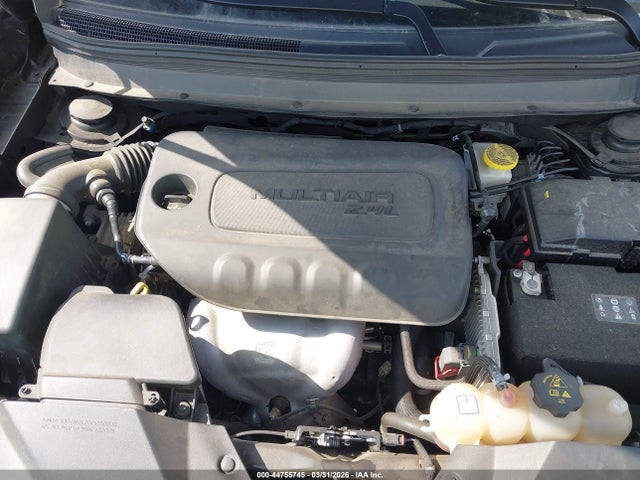 44755745 :رقم المزاد ، 1C4PJMCB1KD459341 vin ، 2019 Jeep Cherokee Latitude 4x4 مزاد بيع