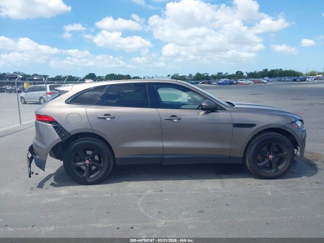 Продажа на аукционе авто 2017 Jaguar F-pace 35t Premium, vin: SADCJ2BV5HA497944, номер лота: 44755747