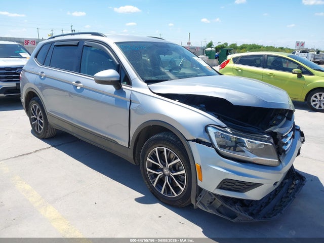 2021 Volkswagen Tiguan 2.0t S მანქანა იყიდება აუქციონზე, vin: 3VV1B7AX3MM028270, აუქციონის ნომერი: 44755756