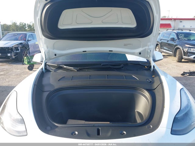 7SAYGDEF5NF396182 Tesla Model Y Performance Dual Motor All-wheel Drive