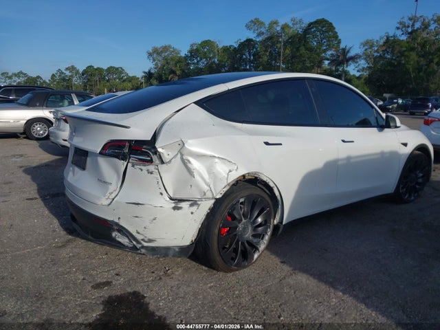 7SAYGDEF5NF396182 Tesla Model Y Performance Dual Motor All-wheel Drive