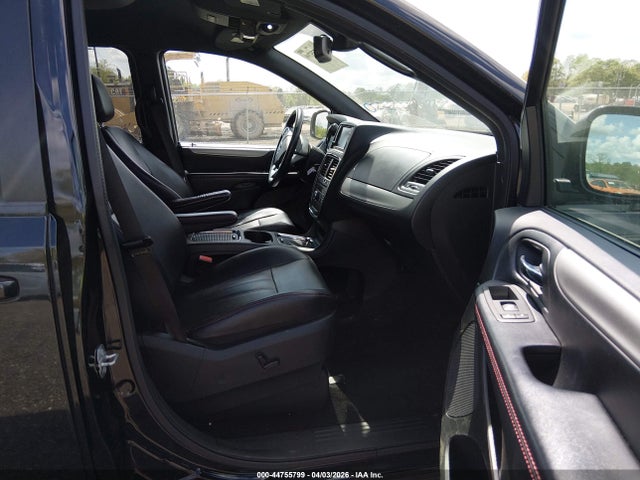 Продажа на аукционе авто 2019 Dodge Grand Caravan Gt, vin: 2C4RDGEG5KR674924, номер лота: 44755799