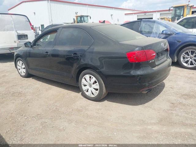 2014 VOLKSWAGEN JETTA 3VWD07AJ3EM327298 Photo 2