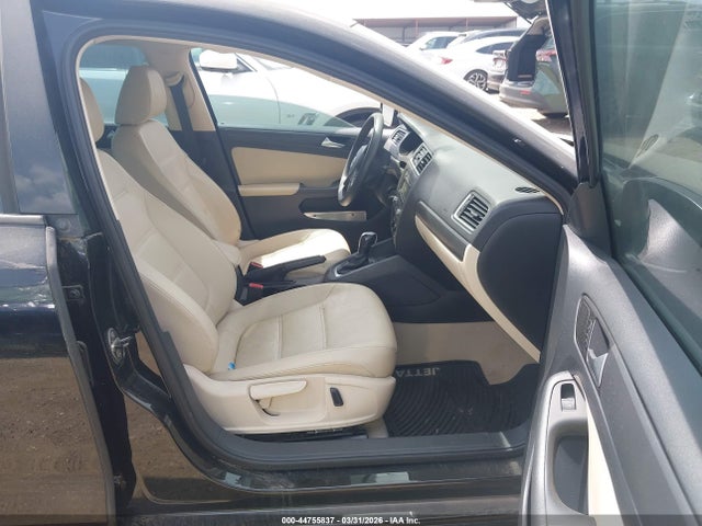 2014 VOLKSWAGEN JETTA 3VWD07AJ3EM327298 Photo 4