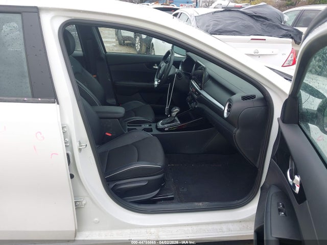 Продажа на аукционе авто 2024 Kia Forte Gt-line, vin: 3KPF54AD0RE840210, номер лота: 44755865