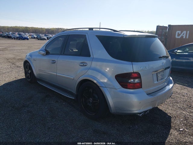 Продаж на аукціоні авто 2008 Mercedes-benz Ml 63 Amg 4matic, vin: 4JGBB77E38A304017, номер лоту: 44755883