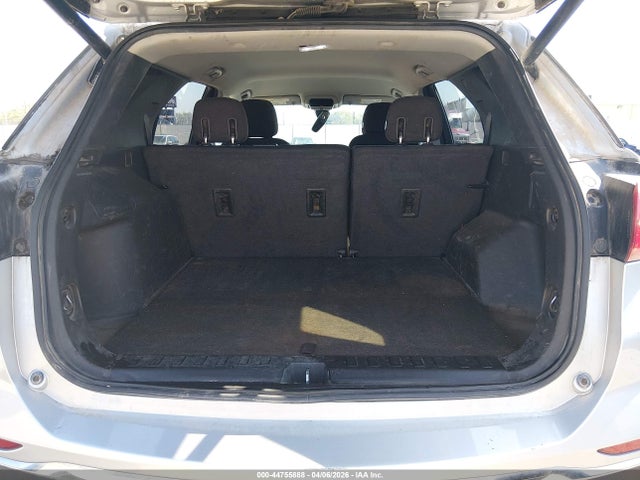 2GNAXJEV7K6275005 Chevrolet EQUINOX LT