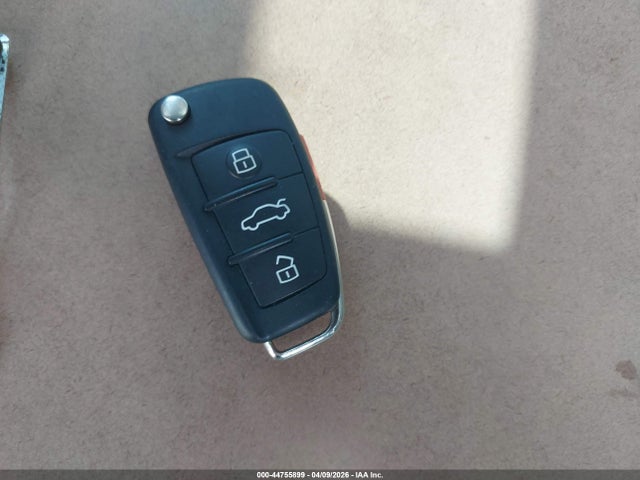44755899 :رقم المزاد ، WA1LGAFE7FD015883 vin ، 2015 Audi Q7 3.0t Premium مزاد بيع