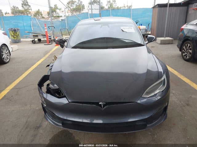 2021 Tesla Model S Plaid Tri Motor All-wheel Drive მანქანა იყიდება აუქციონზე, vin: 5YJSA1E65MF431692, აუქციონის ნომერი: 44755930
