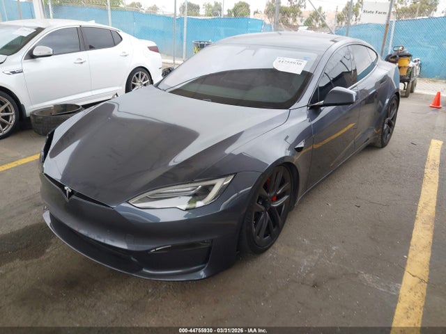 2021 Tesla Model S Plaid Tri Motor All-wheel Drive მანქანა იყიდება აუქციონზე, vin: 5YJSA1E65MF431692, აუქციონის ნომერი: 44755930