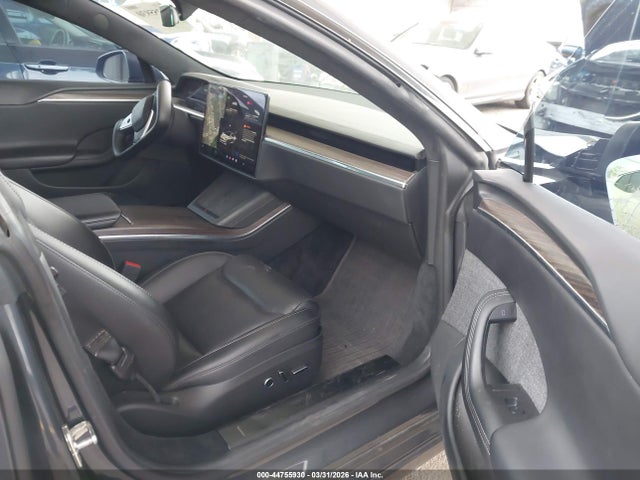 2021 Tesla Model S Plaid Tri Motor All-wheel Drive მანქანა იყიდება აუქციონზე, vin: 5YJSA1E65MF431692, აუქციონის ნომერი: 44755930