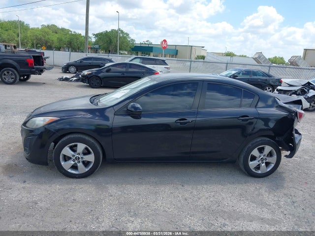 Aukcja sprzedaży 2011 Mazda Mazda3 I Sport, vin: JM1BL1UF5B1467738, numer aukcji: 44755938