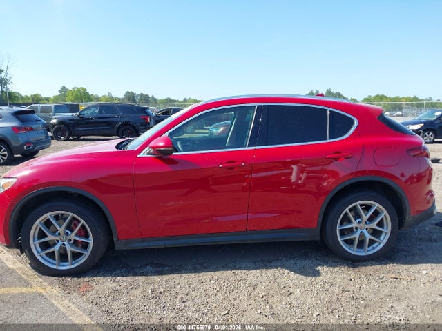 44755979 :رقم المزاد ، ZASFAKANXJ7B79760 vin ، 2018 Alfa Romeo Stelvio Awd مزاد بيع