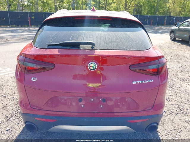 44755979 :رقم المزاد ، ZASFAKANXJ7B79760 vin ، 2018 Alfa Romeo Stelvio Awd مزاد بيع