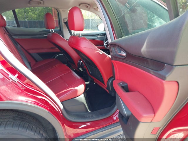 44755979 :رقم المزاد ، ZASFAKANXJ7B79760 vin ، 2018 Alfa Romeo Stelvio Awd مزاد بيع