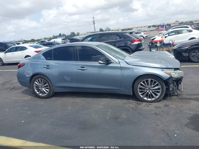 Продажа на аукционе авто 2018 Infiniti Q50 3.0t Luxe, vin: JN1EV7AP0JM366565, номер лота: 44755982
