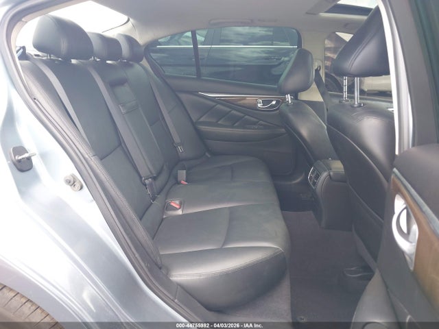 Продажа на аукционе авто 2018 Infiniti Q50 3.0t Luxe, vin: JN1EV7AP0JM366565, номер лота: 44755982