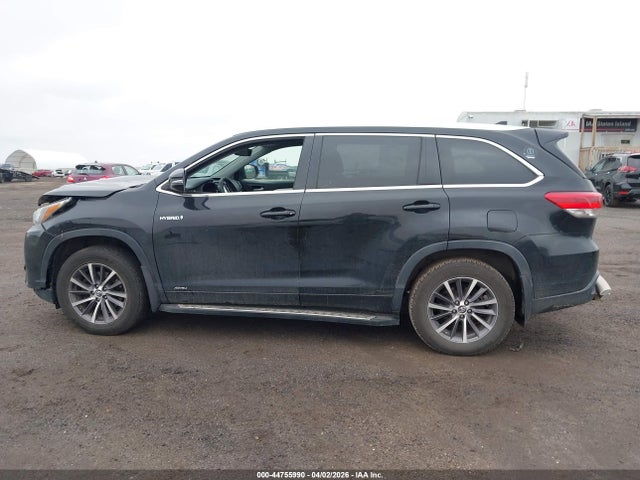2018 Toyota Highlander Hybrid Xle მანქანა იყიდება აუქციონზე, vin: 5TDJGRFH2JS040256, აუქციონის ნომერი: 44755990