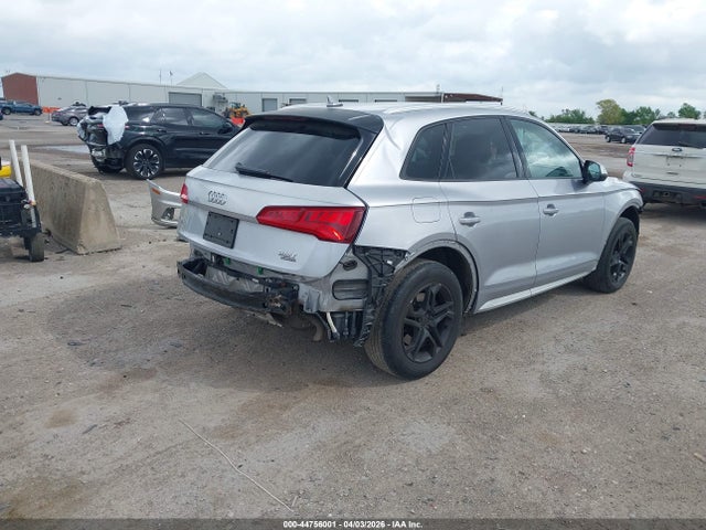 44756001 :رقم المزاد ، WA1ANAFY6J2173563 vin ، 2018 Audi Q5 2.0t Premium/2.0t Tech Premium مزاد بيع