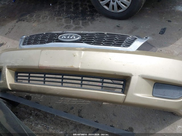 2011 Kia Sedona Lx მანქანა იყიდება აუქციონზე, vin: KNDMG4C74B6385138, აუქციონის ნომერი: 44756014