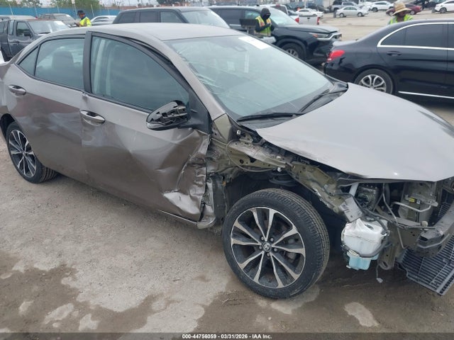5YFBURHE5HP676561 Toyota COROLLA SE