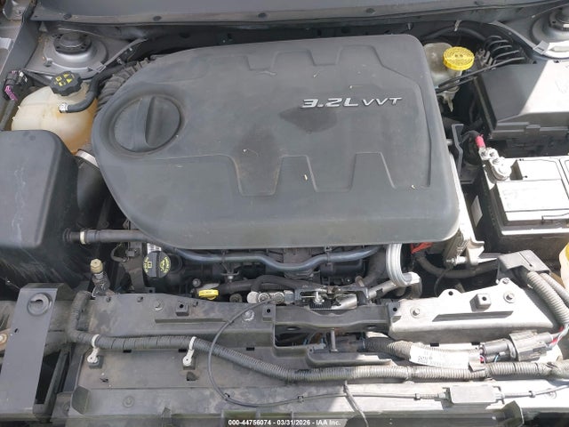 44756074 :رقم المزاد ، 1C4PJMCSXEW211288 vin ، 2014 Jeep Cherokee Latitude مزاد بيع