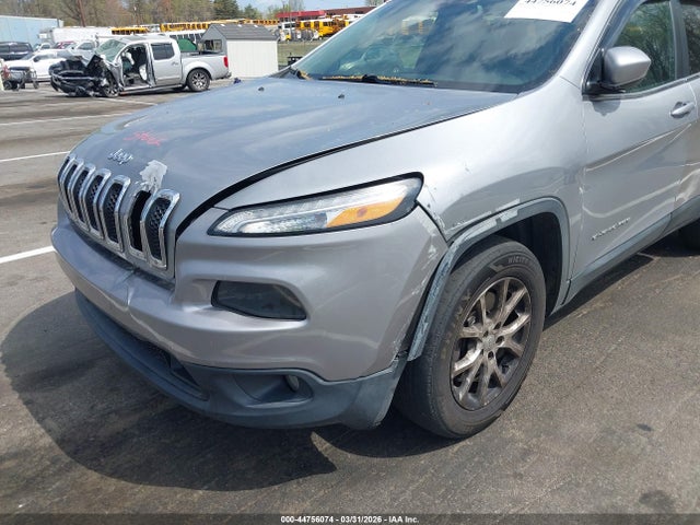 44756074 :رقم المزاد ، 1C4PJMCSXEW211288 vin ، 2014 Jeep Cherokee Latitude مزاد بيع