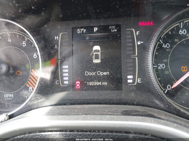 44756074 :رقم المزاد ، 1C4PJMCSXEW211288 vin ، 2014 Jeep Cherokee Latitude مزاد بيع