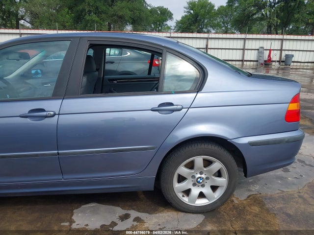 Продаж на аукціоні авто 2003 Bmw 325i, vin: WBAET37433NJ38093, номер лоту: 44756079