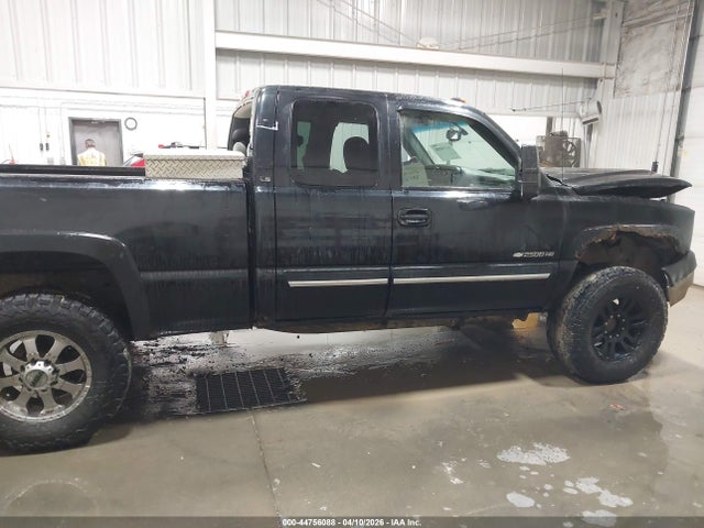 44756088 :رقم المزاد ، 1GCHK29U13E338707 vin ، 2003 Chevrolet Silverado 2500hd Ls مزاد بيع