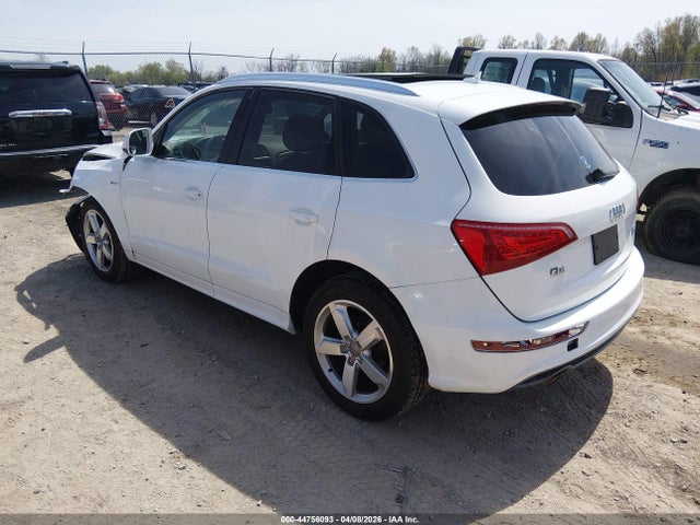 2012 AUDI Q5 WA1DKAFP0CA121805 Photo 2