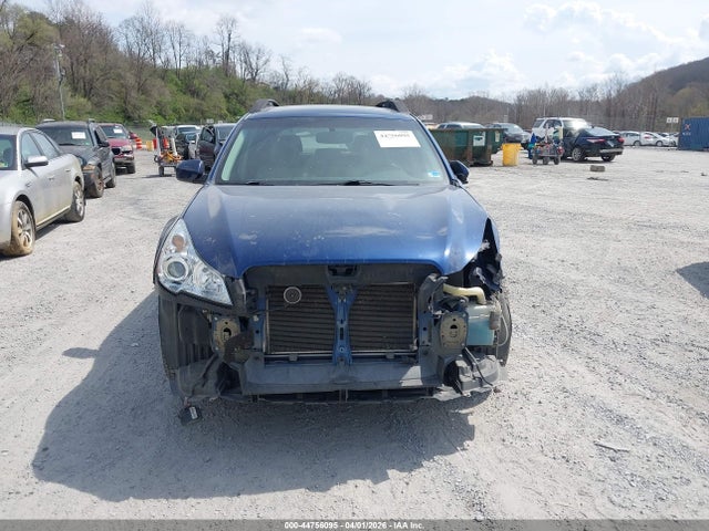 2011 Subaru Outback 2.5i Premium მანქანა იყიდება აუქციონზე, vin: 4S4BRBGC2B3342296, აუქციონის ნომერი: 44756095