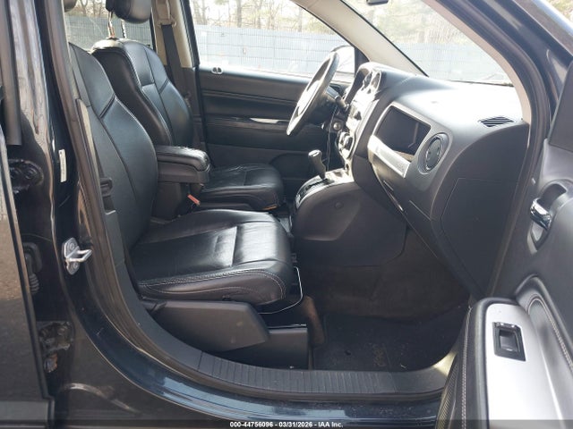 2015 JEEP COMPASS 1C4NJDEB0FD207736 Photo 4