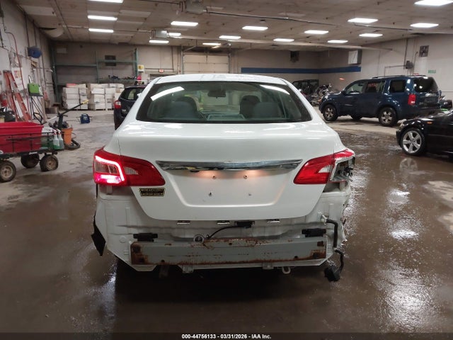 44756133 :رقم المزاد ، 3N1AB7AP5JY209585 vin ، 2018 Nissan Sentra Sv مزاد بيع