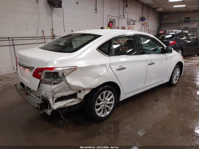 44756133 :رقم المزاد ، 3N1AB7AP5JY209585 vin ، 2018 Nissan Sentra Sv مزاد بيع