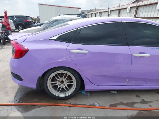 Продажа на аукционе авто 2020 Honda Civic Sport, vin: 19XFC2F81LE019789, номер лота: 44756182