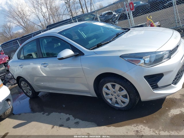 2022 Kia Rio Lx მანქანა იყიდება აუქციონზე, vin: 3KPA24AD9NE466693, აუქციონის ნომერი: 44756184