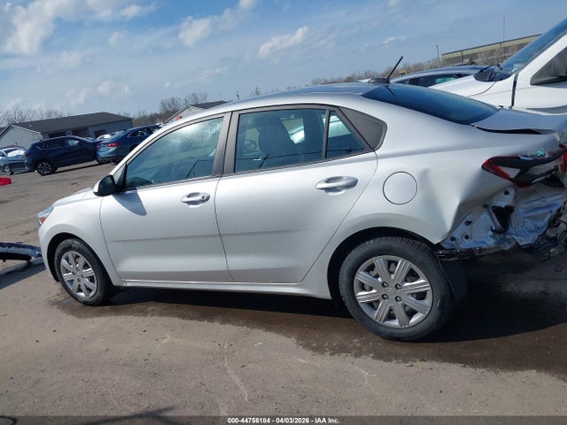 2022 Kia Rio Lx მანქანა იყიდება აუქციონზე, vin: 3KPA24AD9NE466693, აუქციონის ნომერი: 44756184