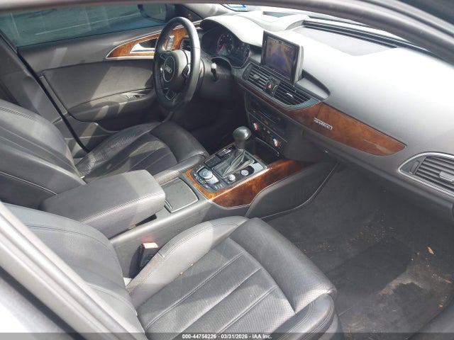 2015 Audi A6 3.0t Premium Plus მანქანა იყიდება აუქციონზე, vin: WAUHGAFC7FN030076, აუქციონის ნომერი: 44756226