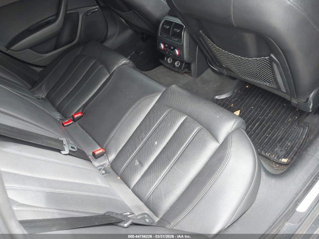2015 Audi A6 3.0t Premium Plus მანქანა იყიდება აუქციონზე, vin: WAUHGAFC7FN030076, აუქციონის ნომერი: 44756226
