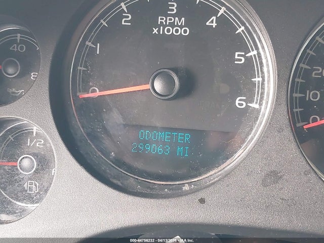 44756232 :رقم المزاد ، 1GNSCBE00DR329990 vin ، 2013 Chevrolet Tahoe Lt مزاد بيع