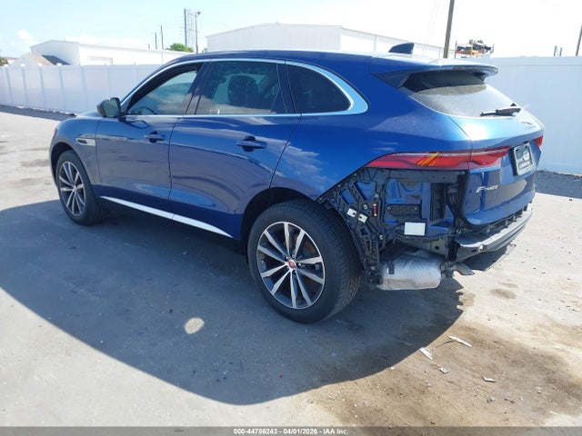 2023 JAGUAR F-PACE SADCJ2EX7PA707133 Photo 2